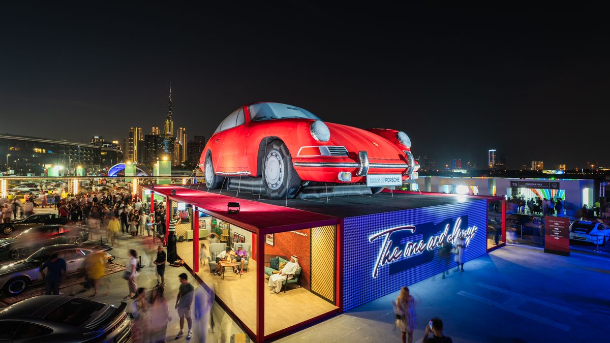Festival Porsche v Dubaji je dnes již vzácnou oslavou motorismu